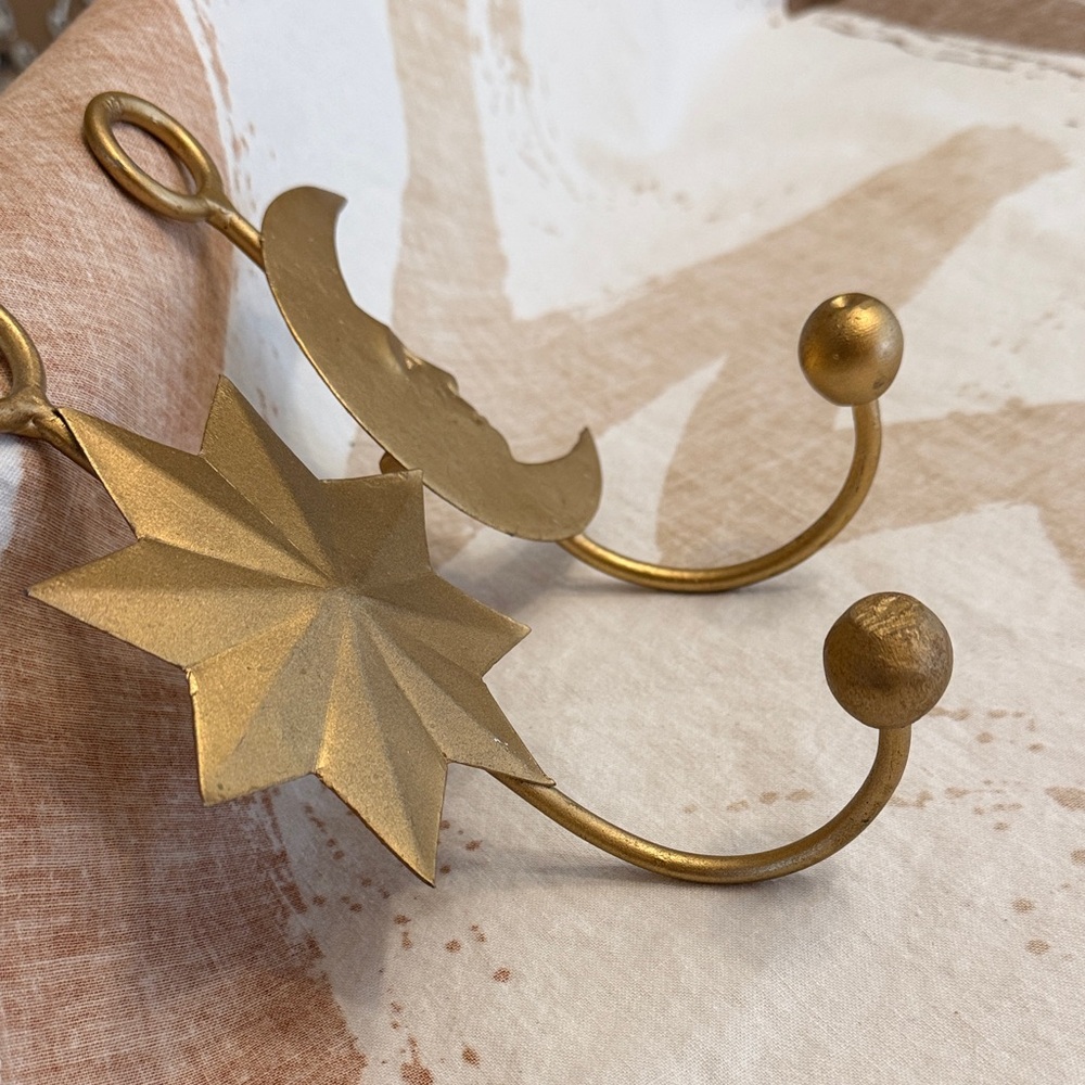 Pair of Moon & Star Hooks - Picture 8 of 8